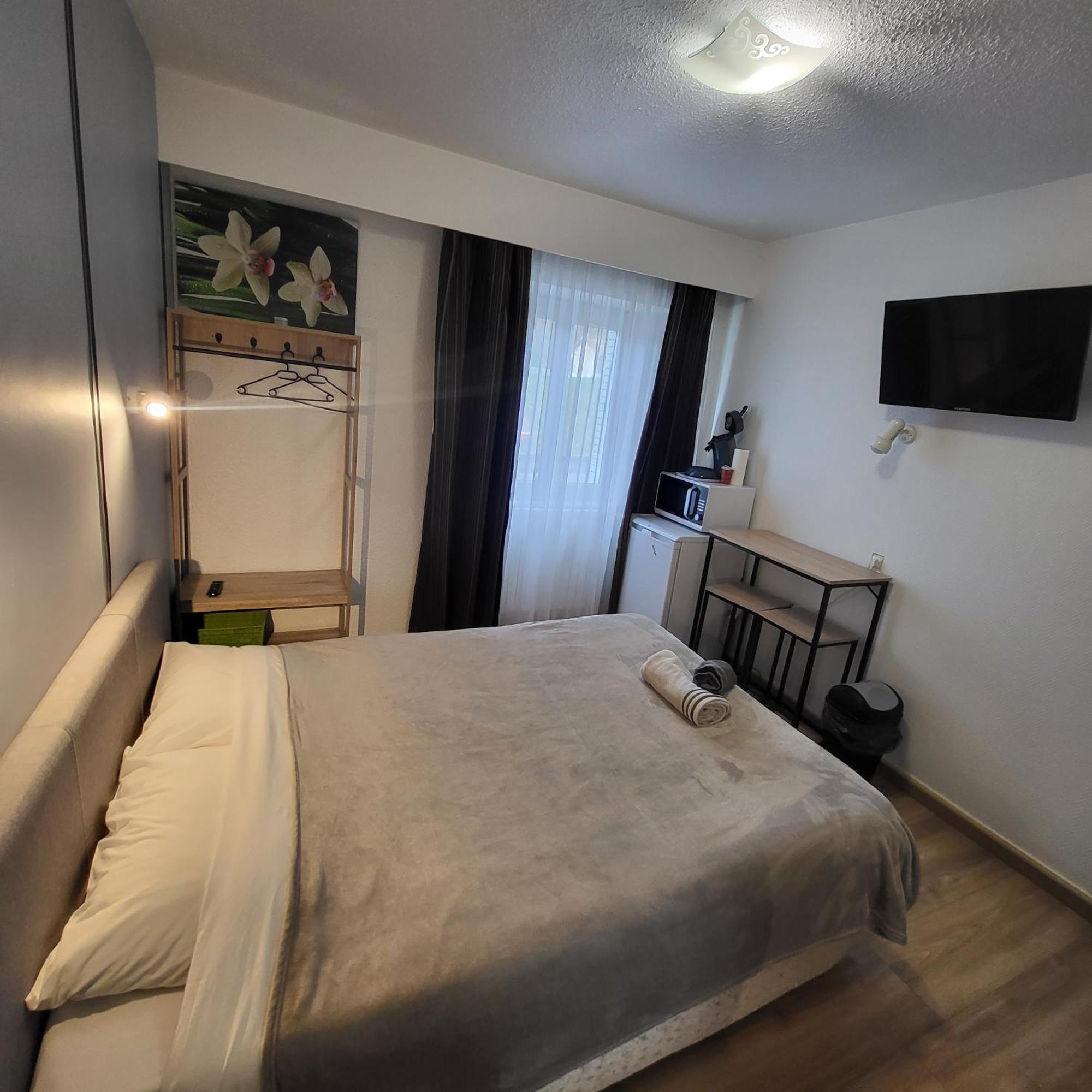 Ga Location Otel Mâcon Dış mekan fotoğraf